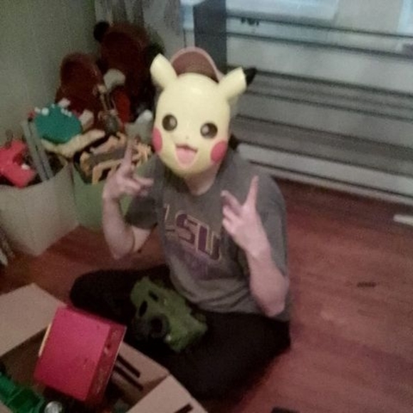 Meet your Posher, Kristy - Picture 1 of 1